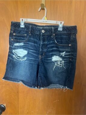 American Eagle Bermuda Shorts Size 12 Dark Wash Distressed Denim